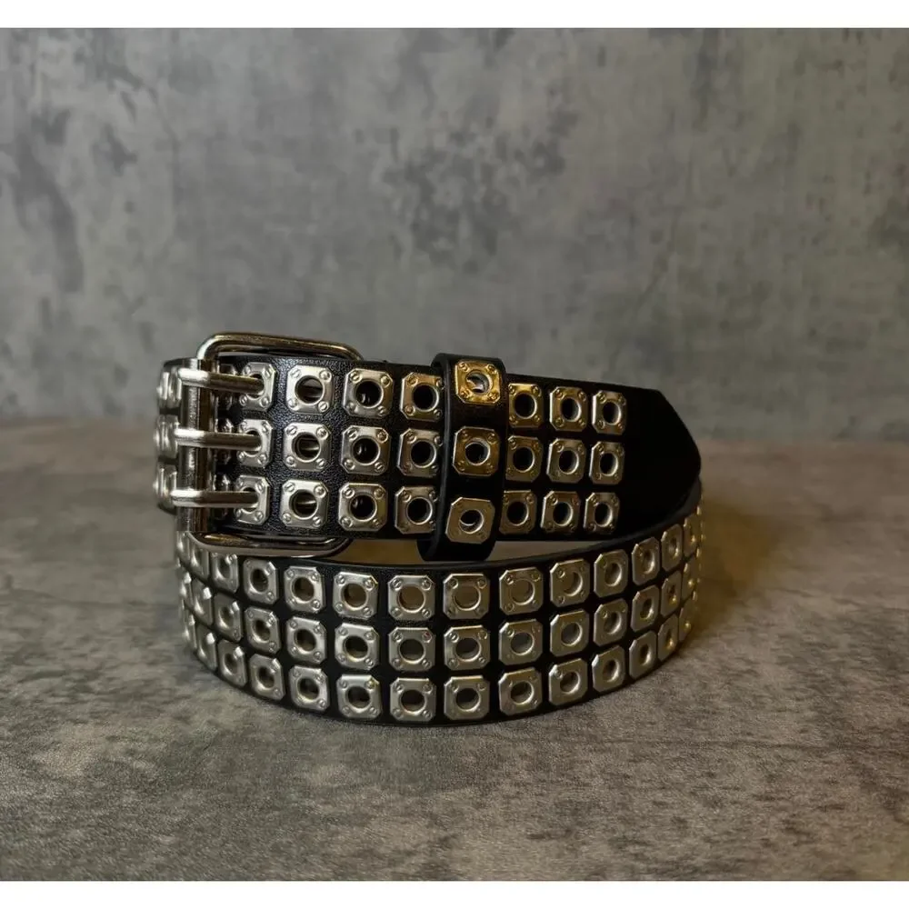 Black Studded Unisex Belt Silver Grommets Rocker Chic Punk Grunge Y2K NWOT Sz 32